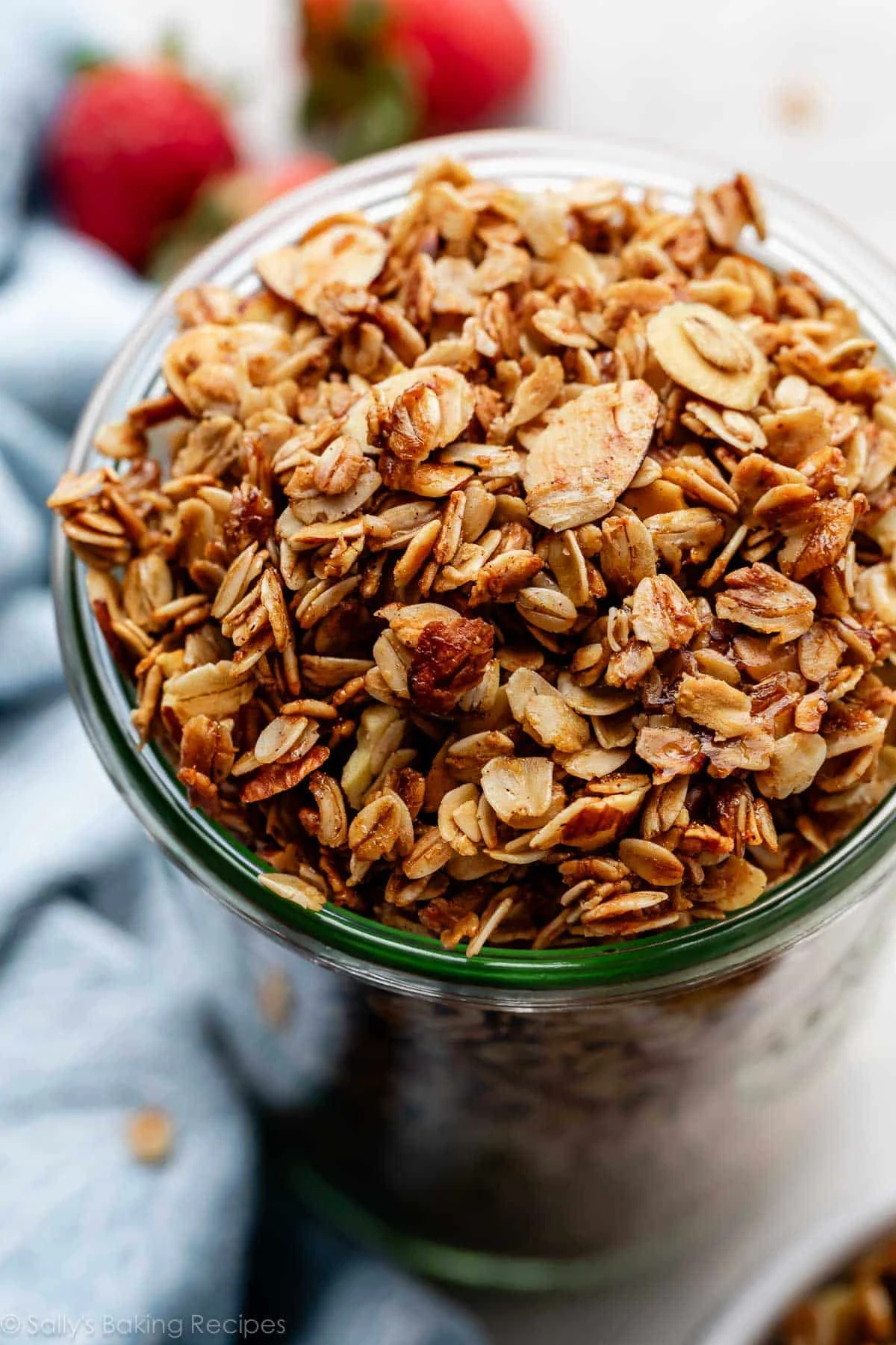 Toasted clumpy granola